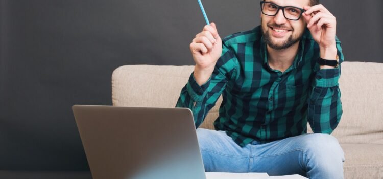 Pós Descomplica é Boa? Vale a Pena Fazer?
